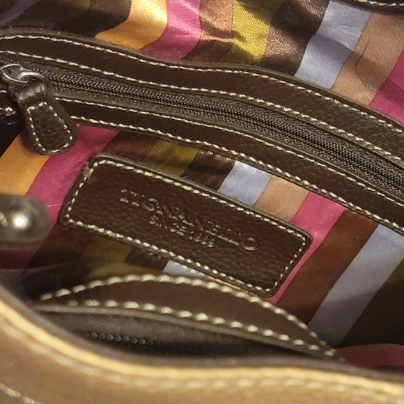 Tignanello metallic color block snap closure purse - Picture 5 of 8